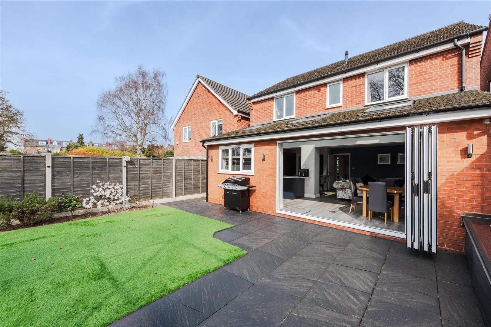 Shrubbery Gardens, Kidderminster